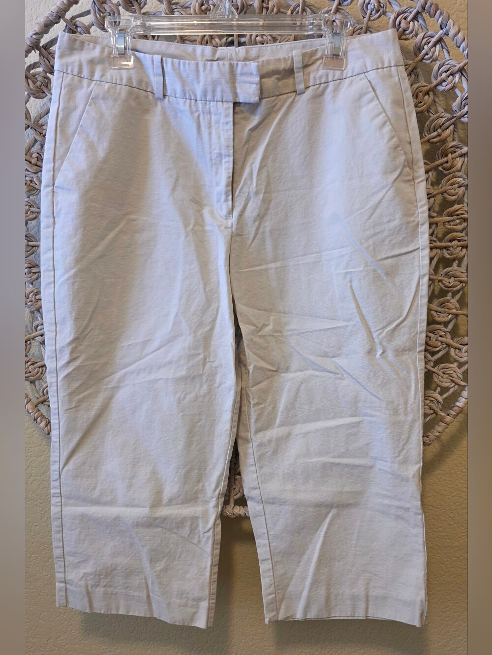 Covington Cream / Ivory Capris – Women’s Size 12 – 100% Cotton EUC